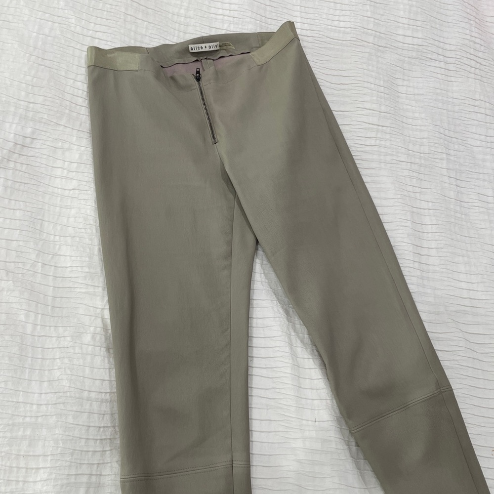 Alice + Olivia real leather pants - size 6